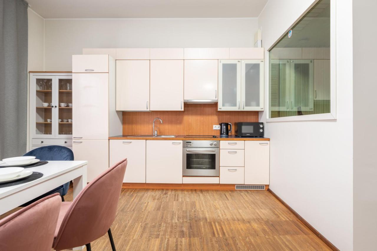 Old Town - Vaike Karja Apartment تالين المظهر الخارجي الصورة